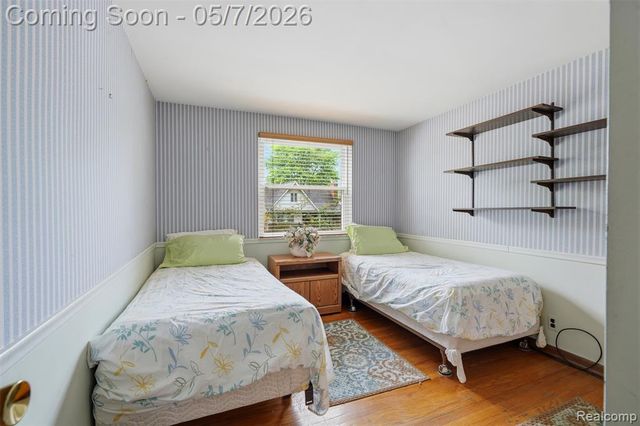 3545 Willow Street, Dearborn, MI 48124