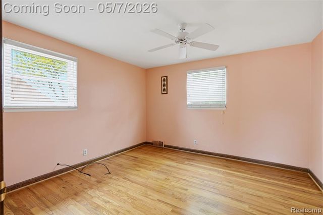 3545 Willow Street, Dearborn, MI 48124