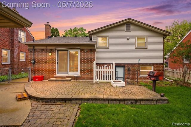 3545 Willow Street, Dearborn, MI 48124
