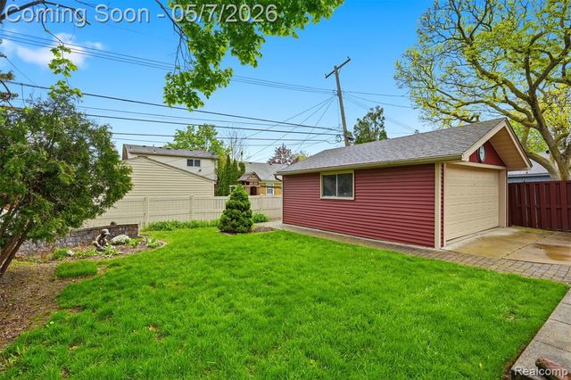 3545 Willow Street, Dearborn, MI 48124