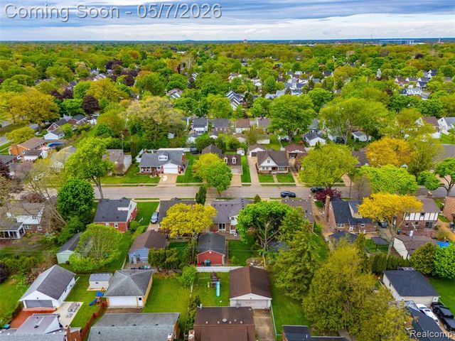 3545 Willow Street, Dearborn, MI 48124