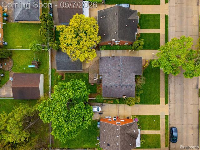 3545 Willow Street, Dearborn, MI 48124