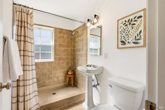 66 Sonora Way, Corte Madera, CA 94925