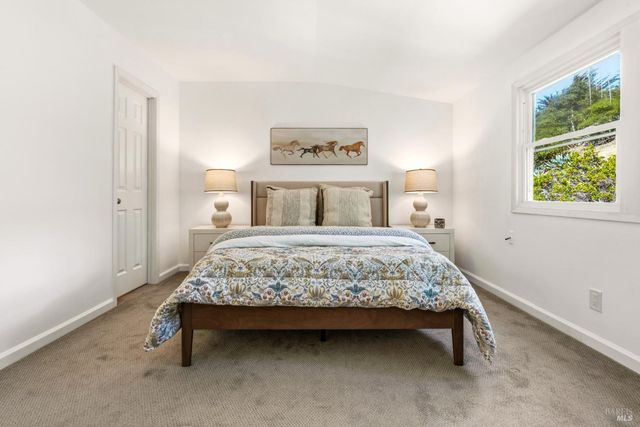 66 Sonora Way, Corte Madera, CA 94925