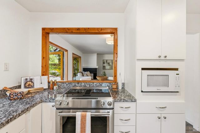 66 Sonora Way, Corte Madera, CA 94925