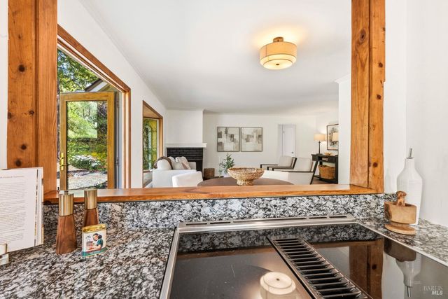 66 Sonora Way, Corte Madera, CA 94925