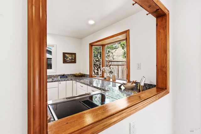 66 Sonora Way, Corte Madera, CA 94925