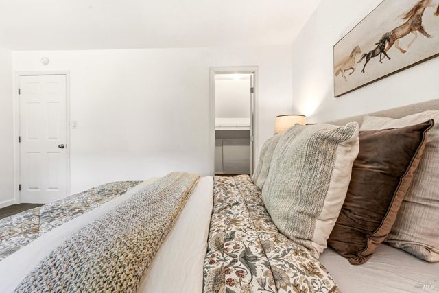 66 Sonora Way, Corte Madera, CA 94925