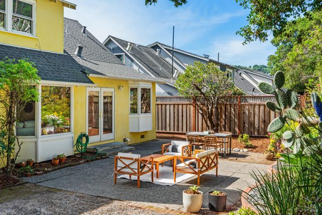 66 Sonora Way, Corte Madera, CA 94925