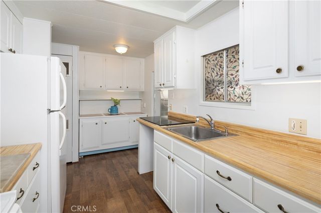 3395 S Higuera 16, San Luis Obispo, CA 93401