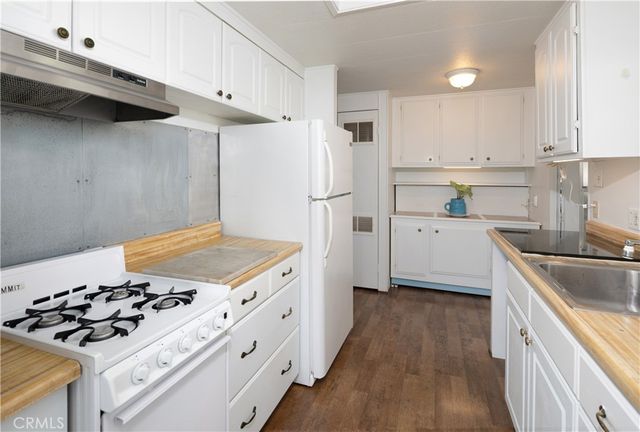 3395 S Higuera 16, San Luis Obispo, CA 93401