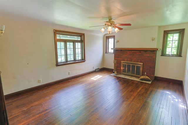 1315 Sunnymede Avenue, South Bend, IN 46615