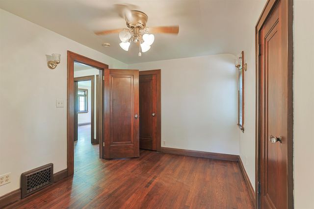 1315 Sunnymede Avenue, South Bend, IN 46615