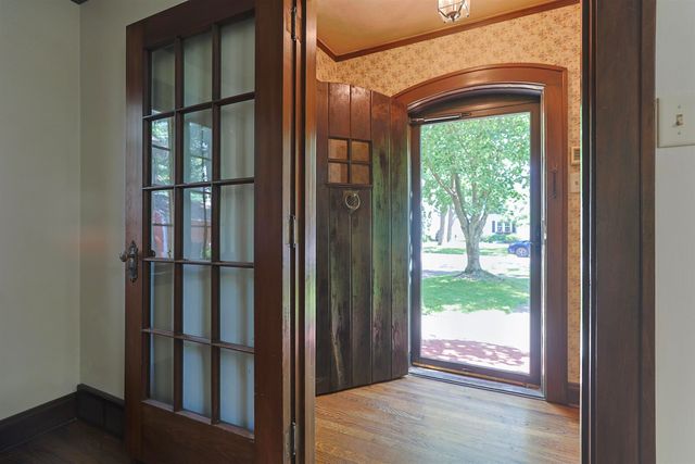 1315 Sunnymede Avenue, South Bend, IN 46615