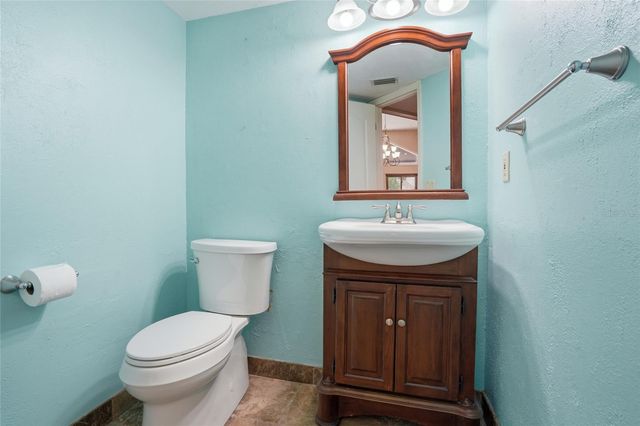 2715 MOCK ORANGE COURT, Valrico, FL 33594