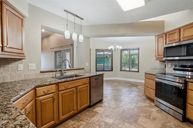 2715 MOCK ORANGE COURT, Valrico, FL 33594