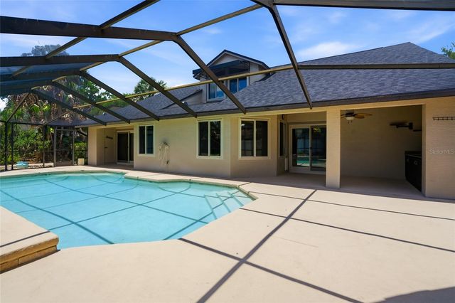 2715 MOCK ORANGE COURT, Valrico, FL 33594