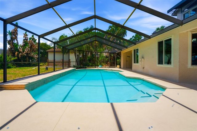 2715 MOCK ORANGE COURT, Valrico, FL 33594