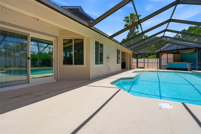 2715 MOCK ORANGE COURT, Valrico, FL 33594