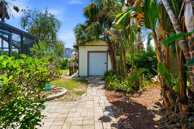 2715 MOCK ORANGE COURT, Valrico, FL 33594