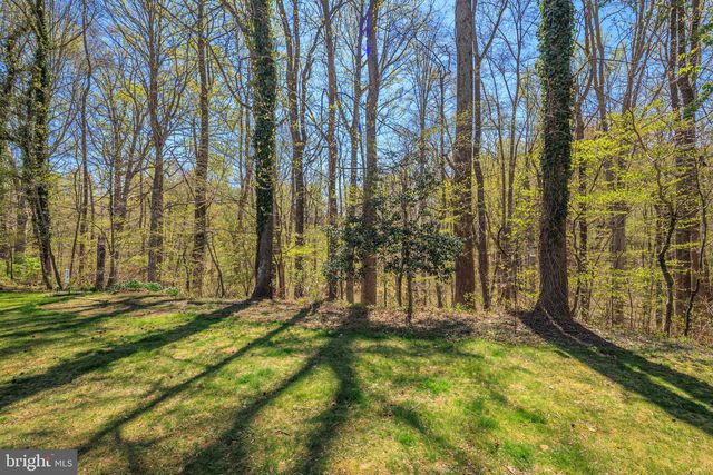 8634 CHESAPEAKE LIGHTHOUSE DR, North Beach, MD 20714
