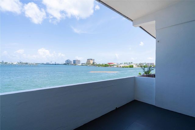7927 East Dr 278, North Bay Village, FL 33141