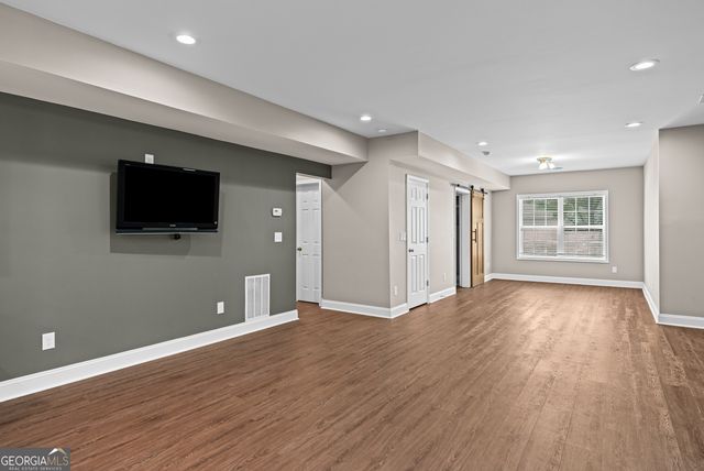 675 King Sword Court SE, Mableton, GA 30126
