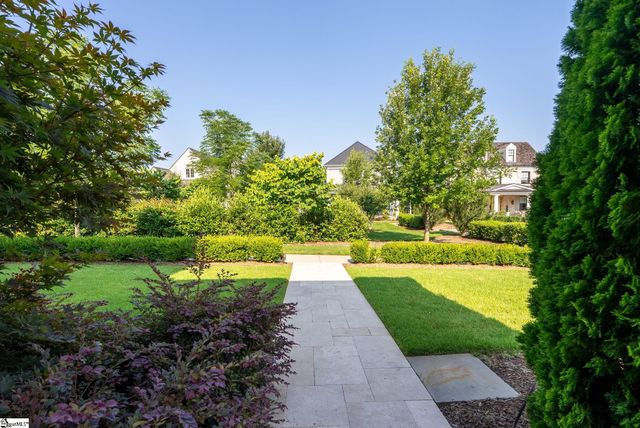 15 Gambrell Drive, Greenville, SC 29615