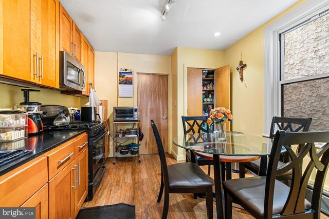 1152 S 11TH ST, Philadelphia, PA 19147