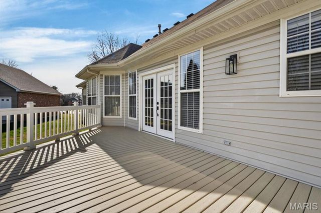 2 Pebble Hill Drive, Belleville, IL 62223