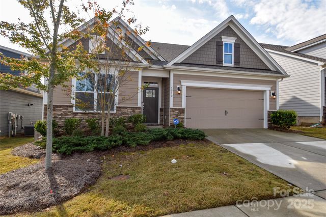 5010 Grand Champion Court, Iron Station, NC 28080