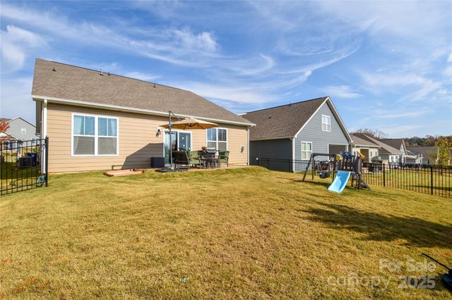 5010 Grand Champion Court, Iron Station, NC 28080