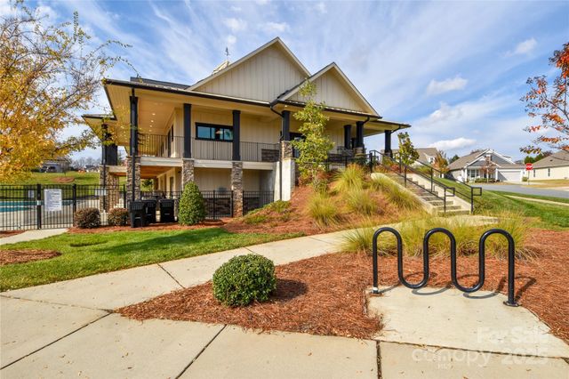 5010 Grand Champion Court, Iron Station, NC 28080