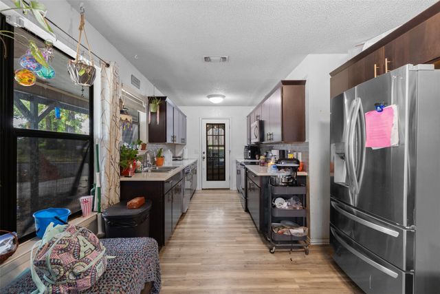 316 Hickorywood Street, Azle, TX 76020