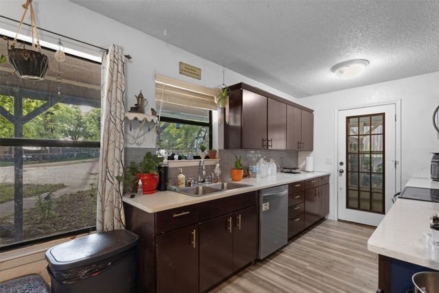 316 Hickorywood Street, Azle, TX 76020