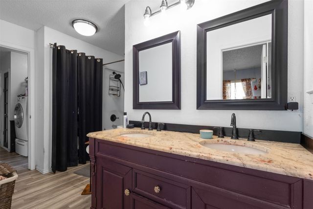 316 Hickorywood Street, Azle, TX 76020
