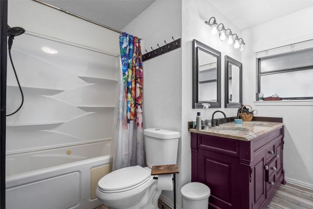 316 Hickorywood Street, Azle, TX 76020