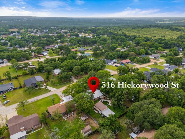 316 Hickorywood Street, Azle, TX 76020
