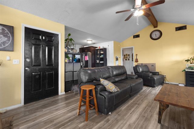 316 Hickorywood Street, Azle, TX 76020