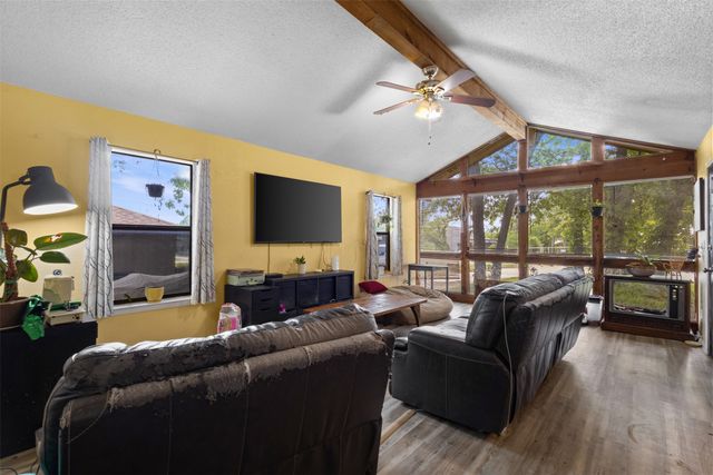 316 Hickorywood Street, Azle, TX 76020