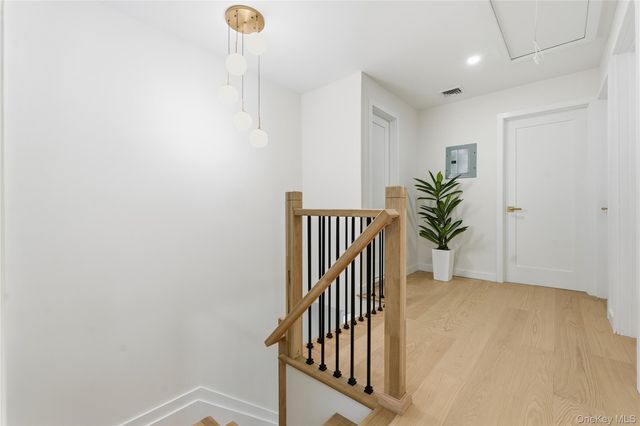 135 Whaley Street, Freeport, NY 11520