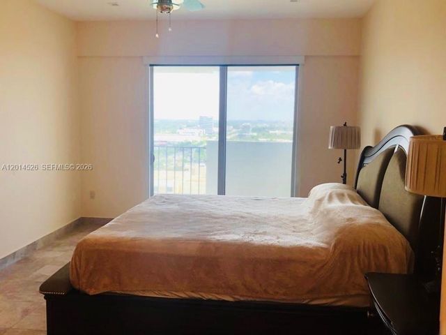 2780 NE 183rd St PH01, Aventura, FL 33160
