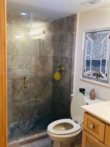 2780 NE 183rd St PH01, Aventura, FL 33160