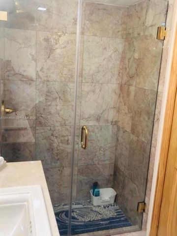 2780 NE 183rd St PH01, Aventura, FL 33160