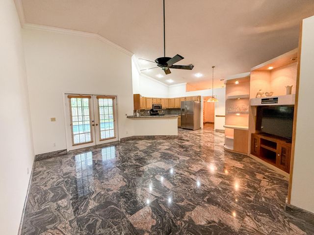 3104 Peachtree Circle, Davie, FL 33328
