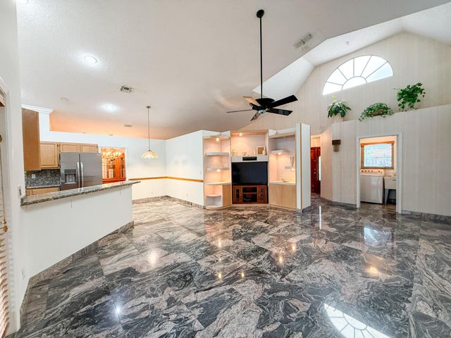 3104 Peachtree Circle, Davie, FL 33328