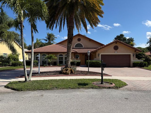 3104 Peachtree Circle, Davie, FL 33328