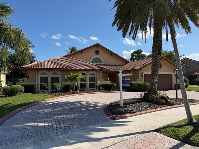 3104 Peachtree Circle, Davie, FL 33328
