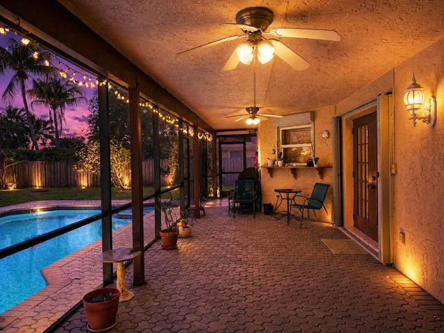 3104 Peachtree Circle, Davie, FL 33328