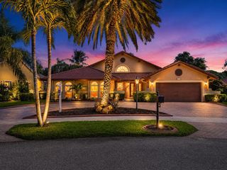 3104 Peachtree Circle, Davie, FL 33328